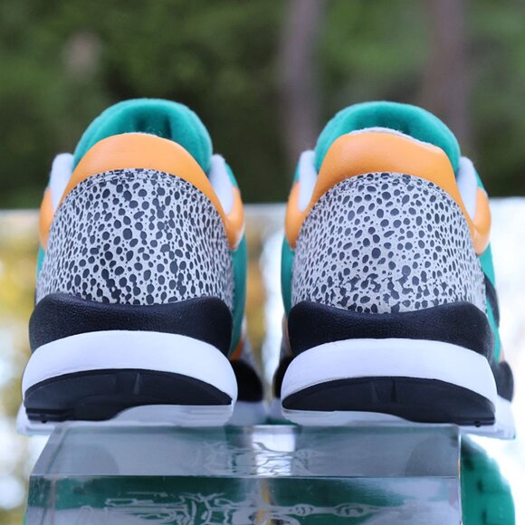Nike Air Safari SE Emerald Green - Picture 10 of 14
